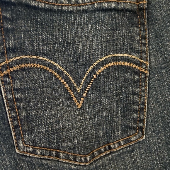 515 Levi's Denim Boot Cut Jeans - Picture 5 of 7
